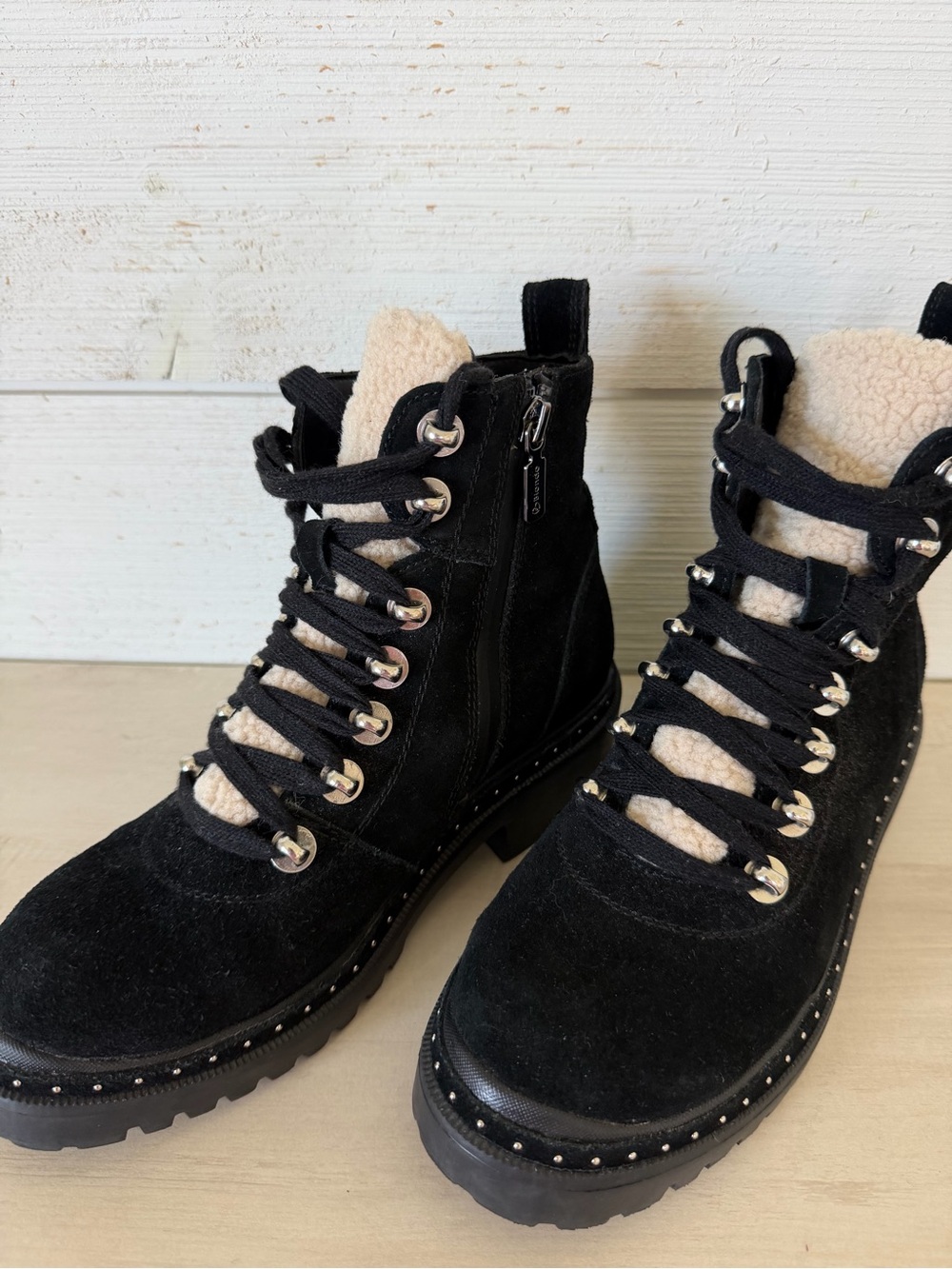 Blondo Waterproof Suede Ankle Boots Women’s Size 7.5M Black NEW